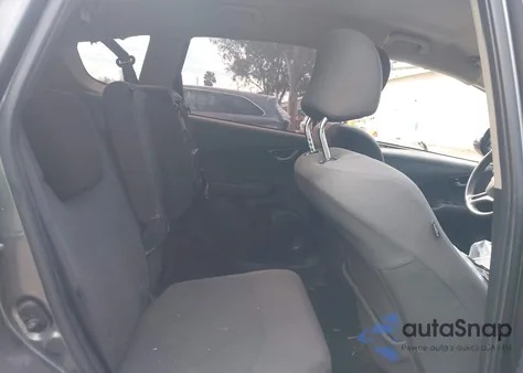 2013 Honda Fit from USA, damaged, VIN JHMGE8G37DC020991